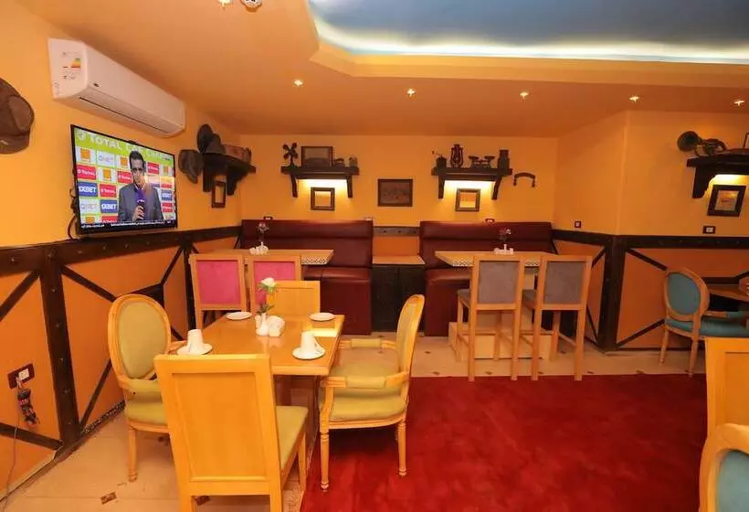 Swiss Inn Hotel Mohandeseen