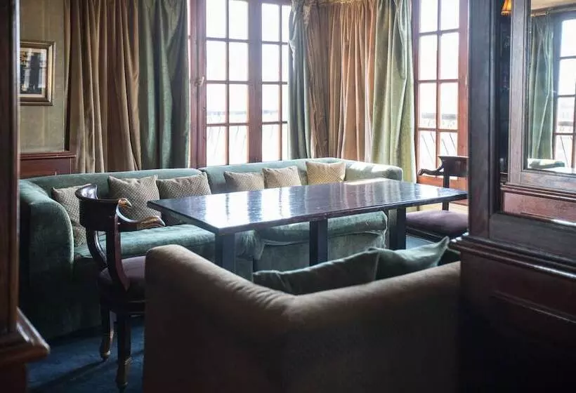 Swiss Inn Hotel Mohandeseen