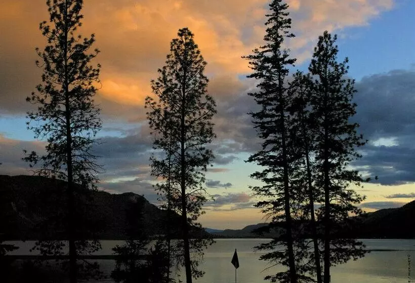 酒店 Quaaout Lodge And Spa, Talking Rock Golf