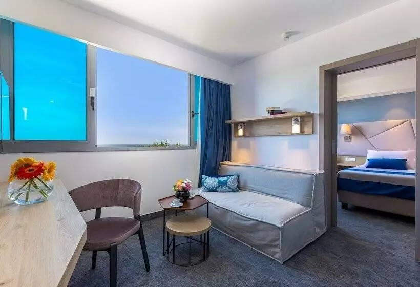 هتل Valamar Diamant