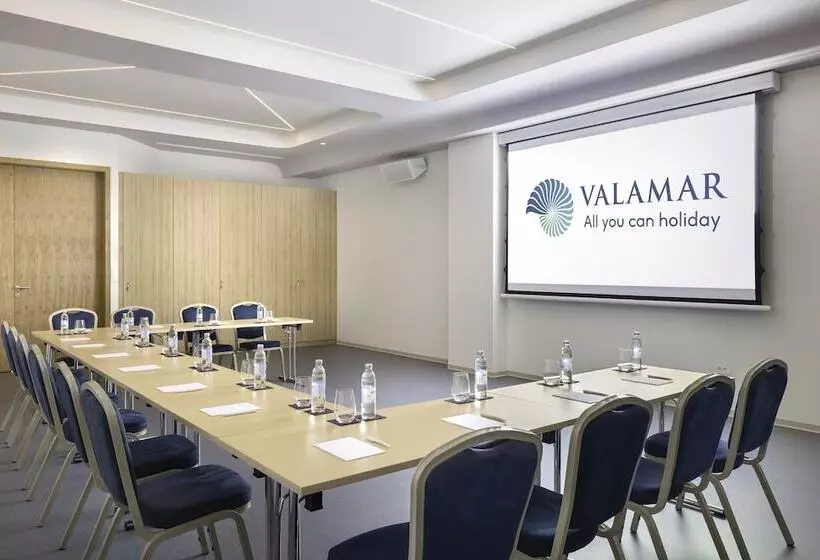 هتل Valamar Diamant