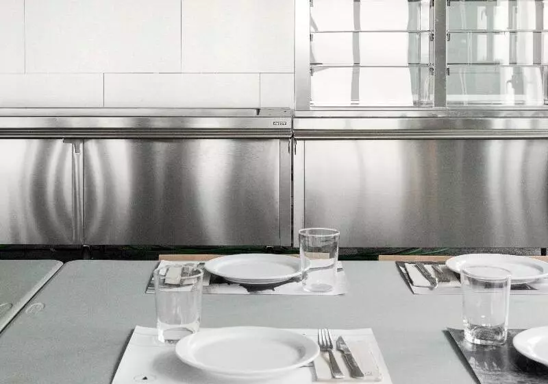 호스텔 Sercotel Abrigall Masella