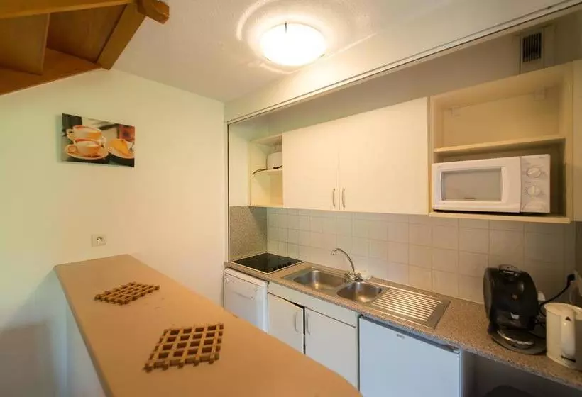 Отель Adonis Mouans Sartoux L Albatros