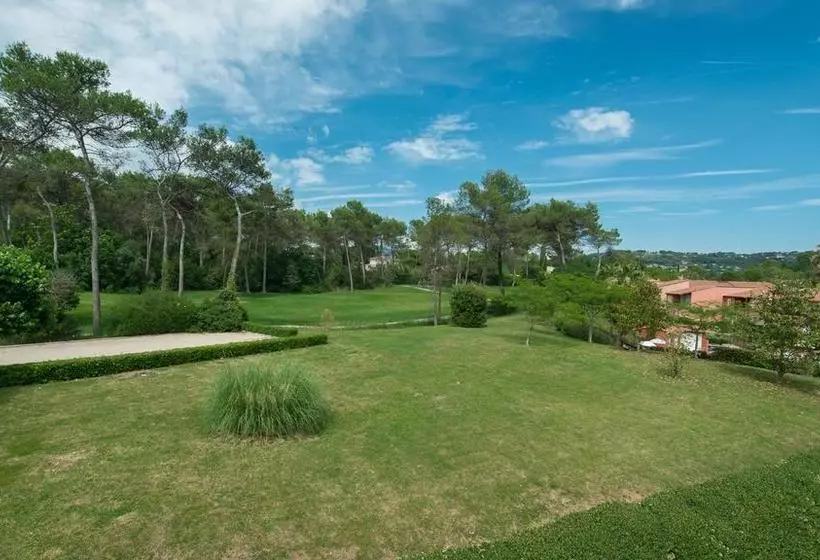 Отель Adonis Mouans Sartoux L Albatros