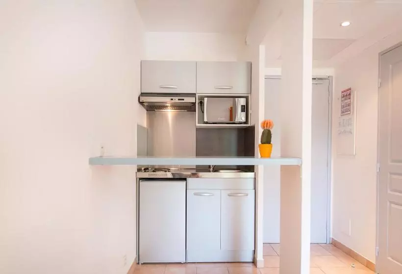 Отель Adonis Mouans Sartoux L Albatros