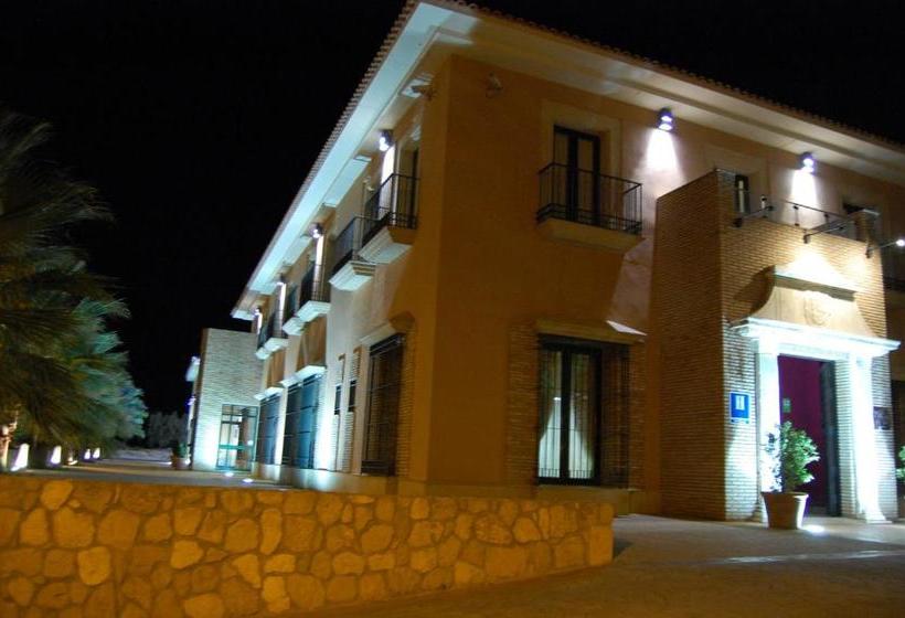 هتل Hacienda Atalaya