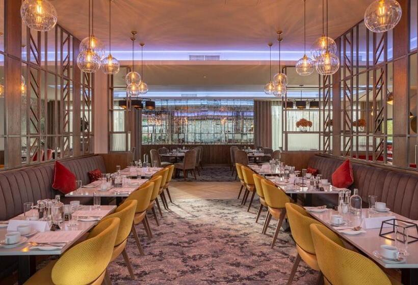 Carlton Hotel Dublin Airport