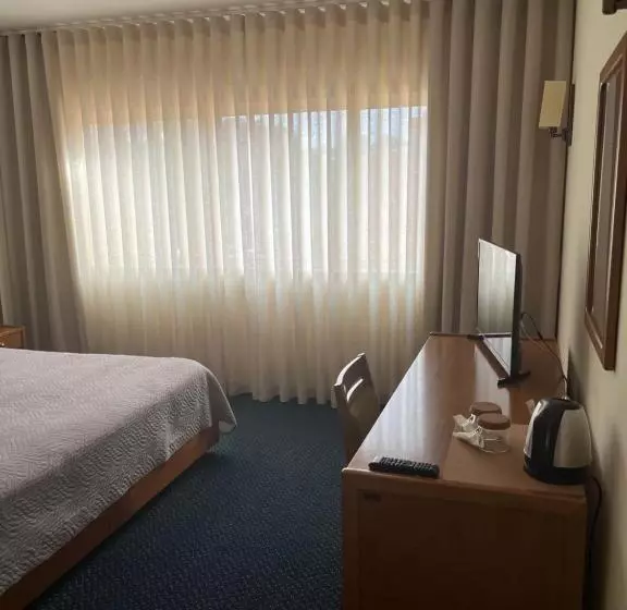 Отель Dos Loios