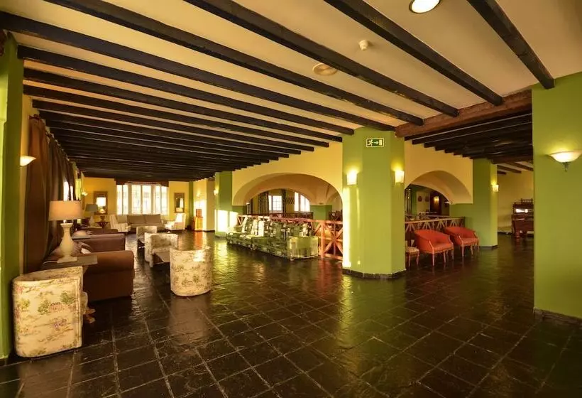 בית מלון כפרי Ghm Monachil