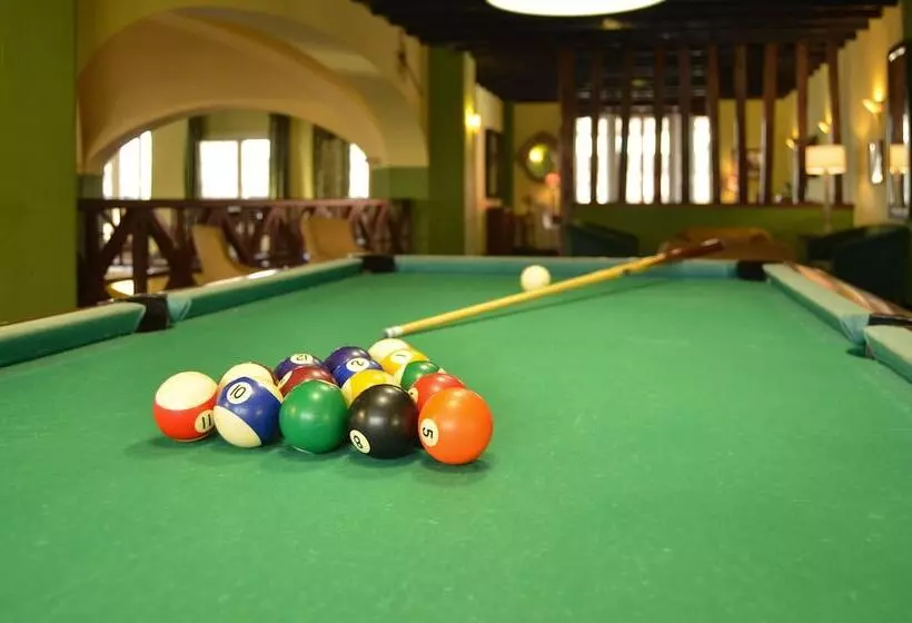 בית מלון כפרי Ghm Monachil