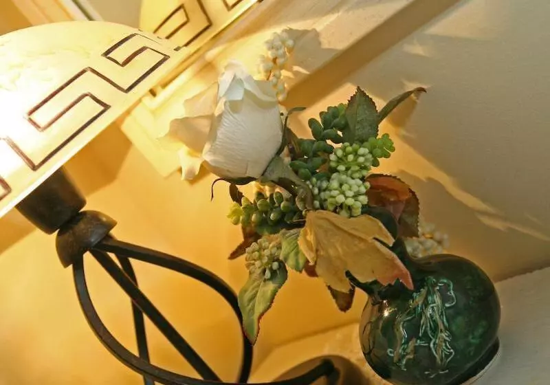 בית מלון כפרי Peristil