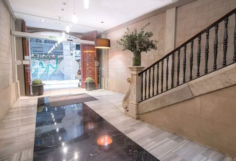 Отель Petit Palace Boqueria Garden