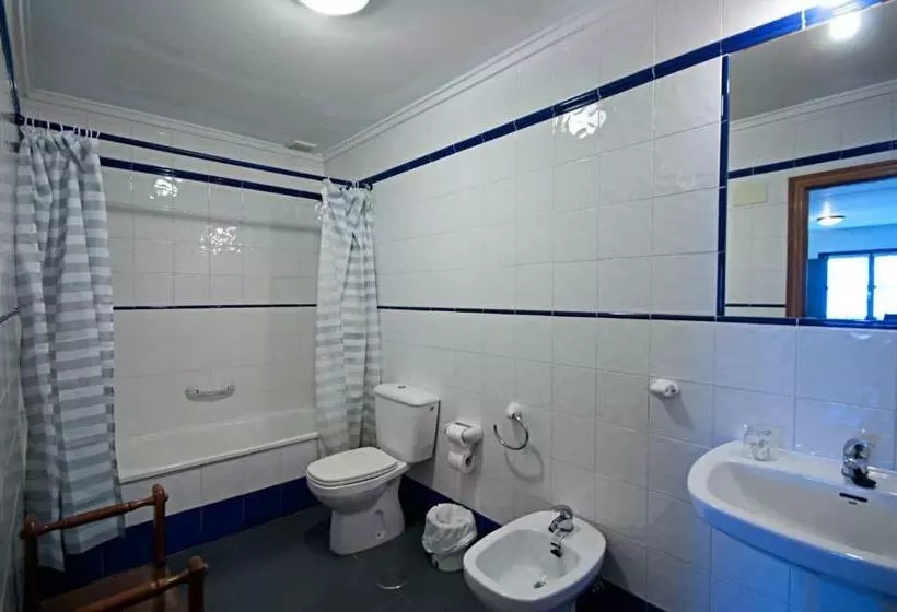 هتل روستایی Las Chimeneas