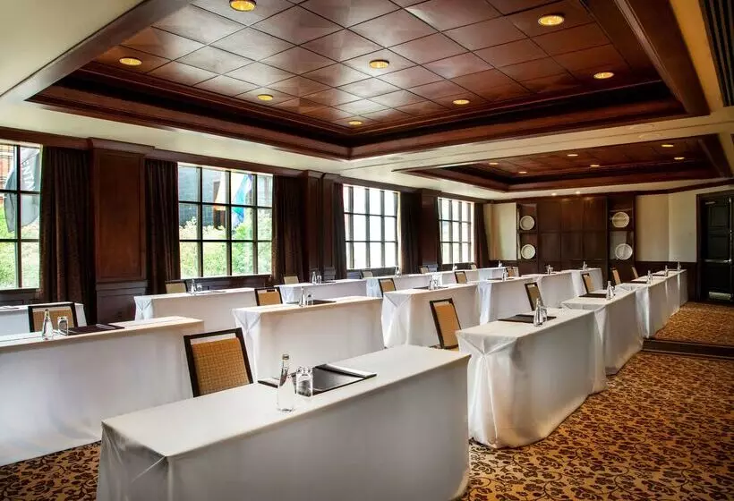 The Yorkville Royal Sonesta Hotel Toronto