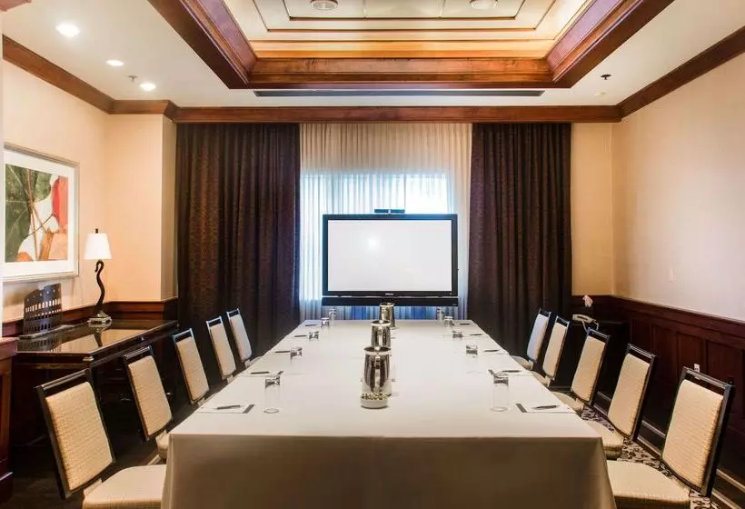 The Yorkville Royal Sonesta Hotel Toronto