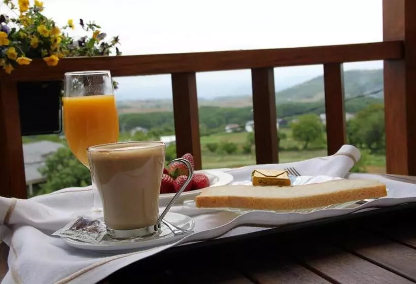 فندق Villa Mencia