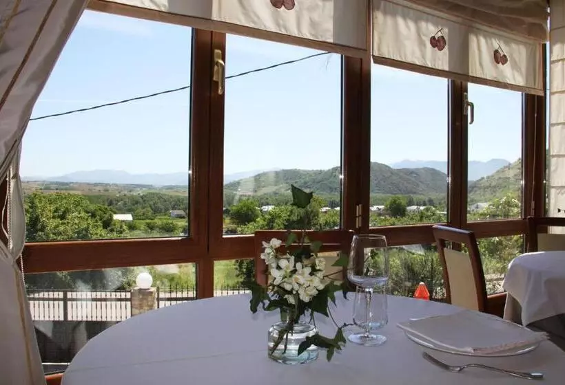 فندق Villa Mencia