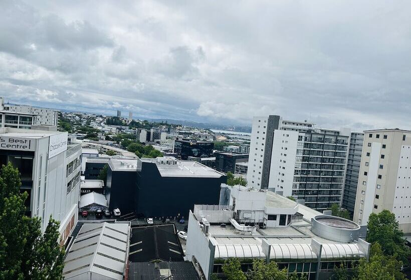 Отель Vr Auckland City