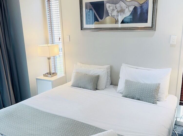 Отель Vr Auckland City