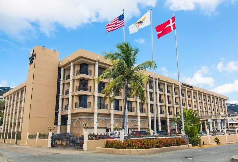 هتل Windward Passage