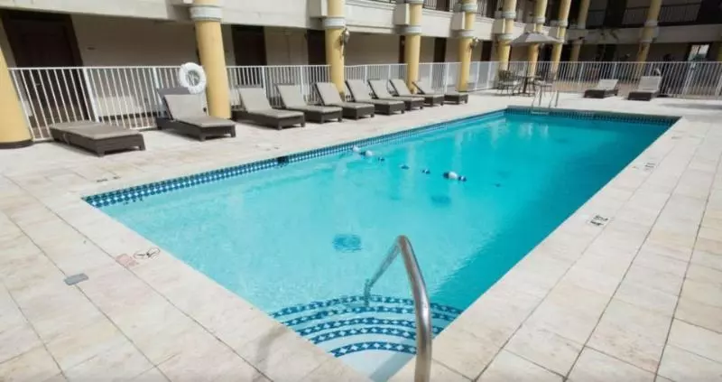 هتل Windward Passage