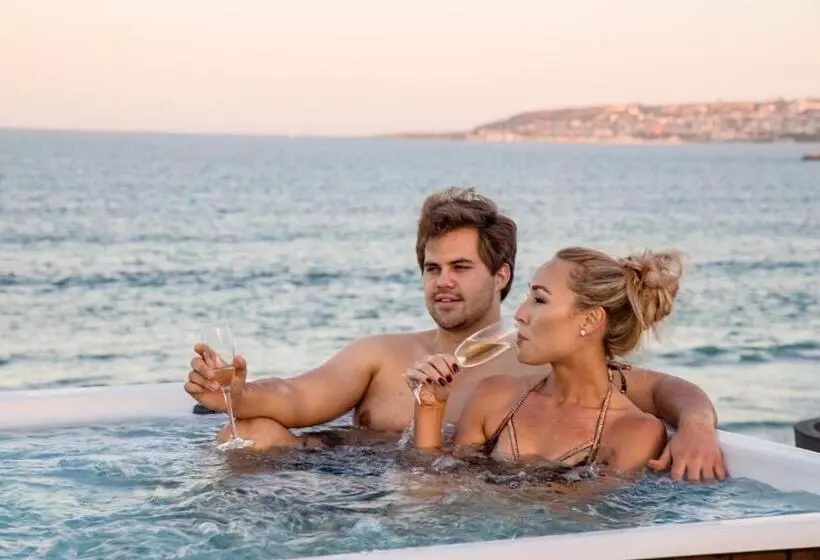 호텔 African Oceans Manor On The Beach