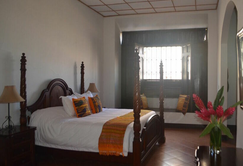 هتل Casa La Merced