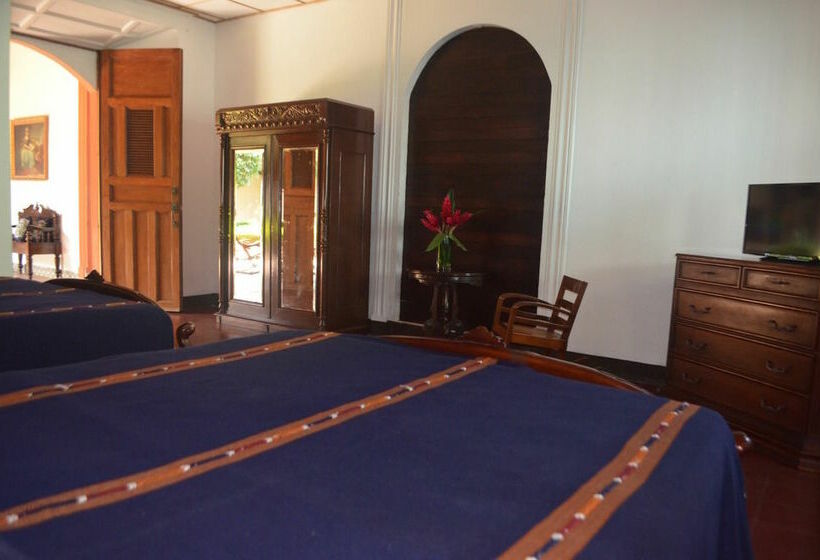 هتل Casa La Merced