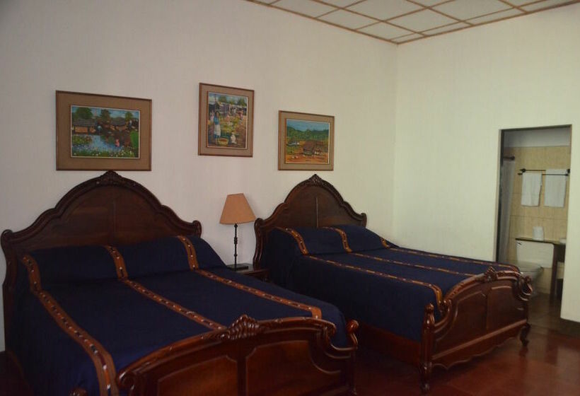 هتل Casa La Merced