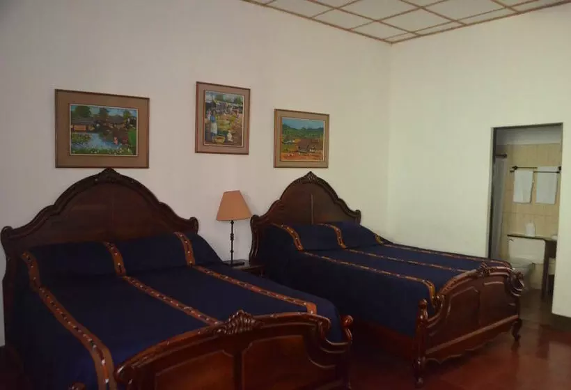 هتل Casa La Merced