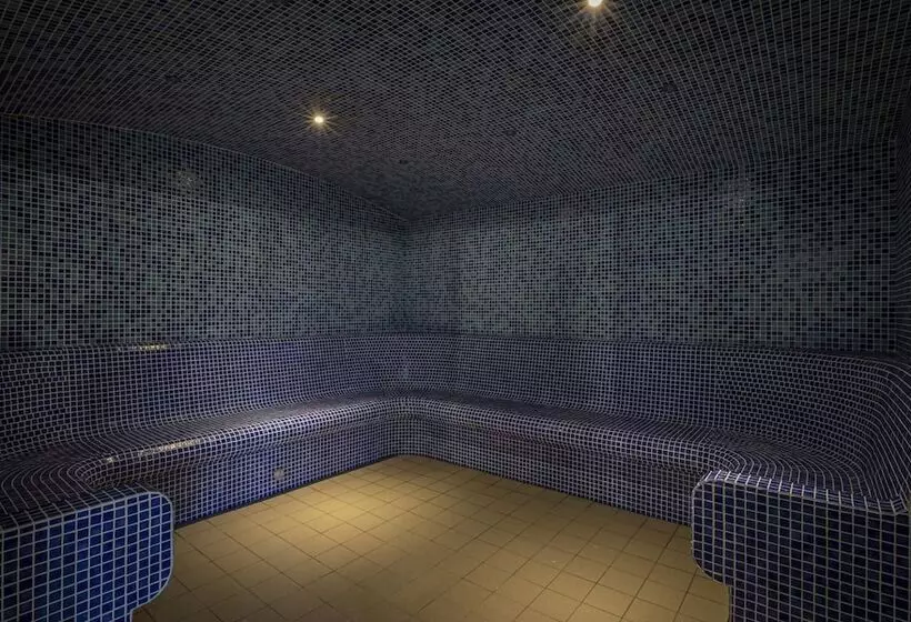 Clayton Hotel Liffey Valley