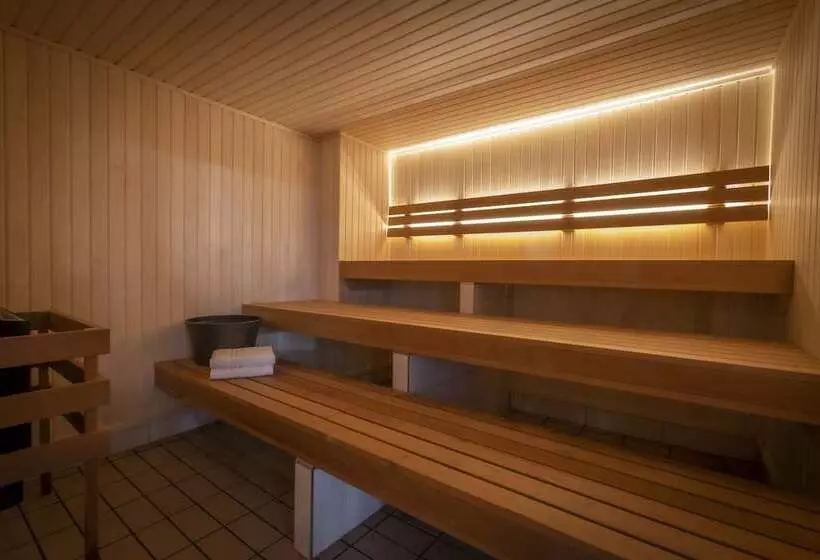 Clayton Hotel Liffey Valley