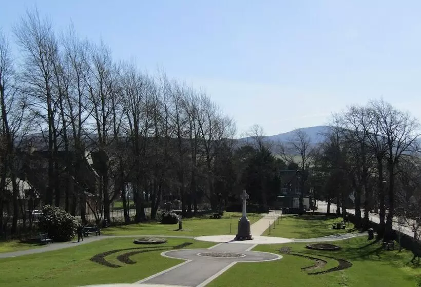 בית מלון כפרי Duke Of Gordon