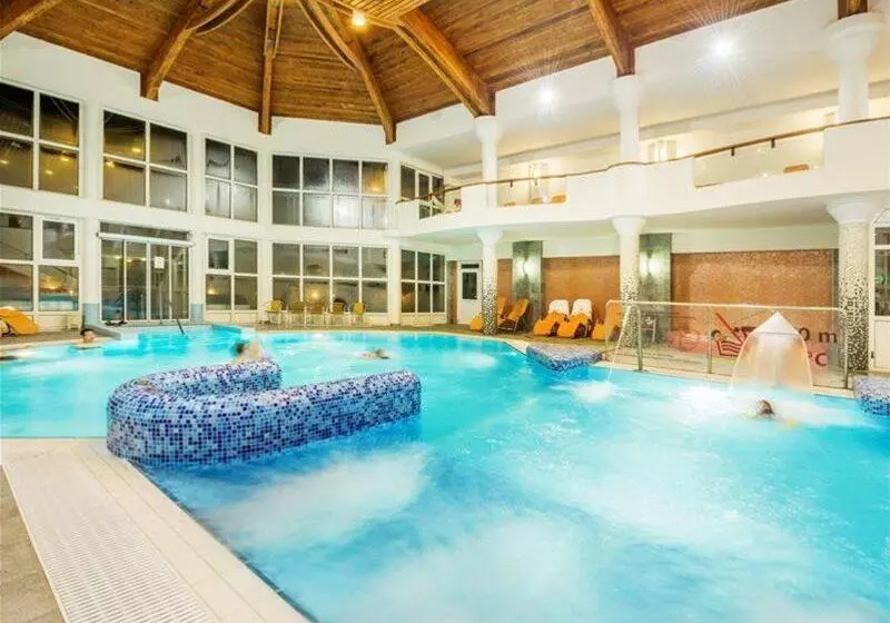 בית מלון כפרי Europa Fit Hévíz