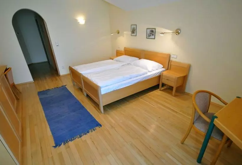 ホテル Gasthof Am Riedl