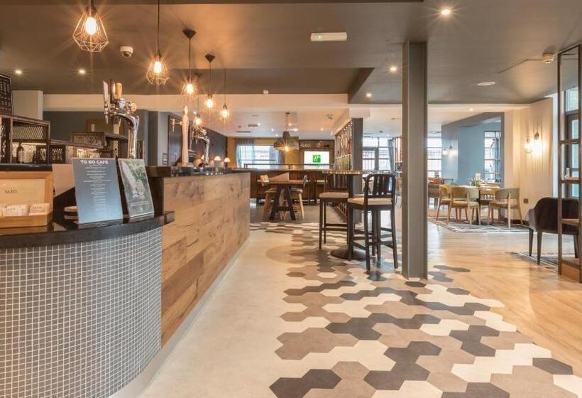 فندق Holiday Inn Manchester Central Park By Ihg