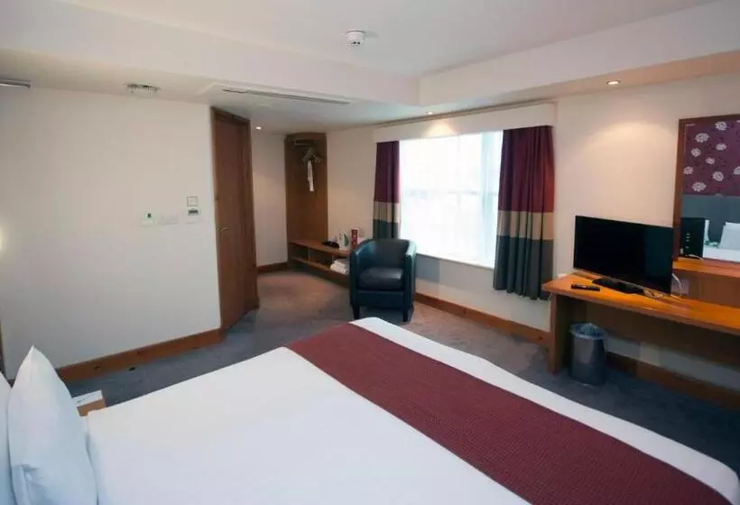 Hotelli Holiday Inn Manchester Central Park By Ihg