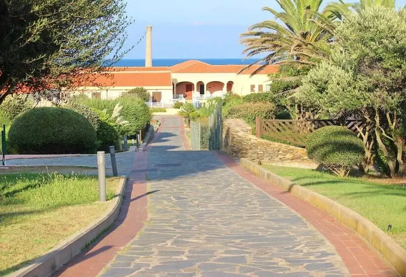 Отель Le Tonnare Di Stintino  Beach Resort