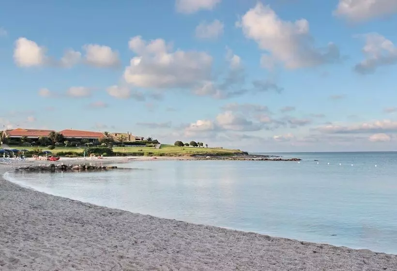 Отель Le Tonnare Di Stintino  Beach Resort