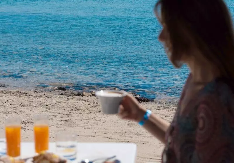 Отель Le Tonnare Di Stintino  Beach Resort