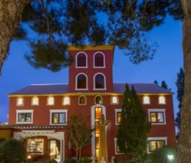 Отель Masía De Lacy