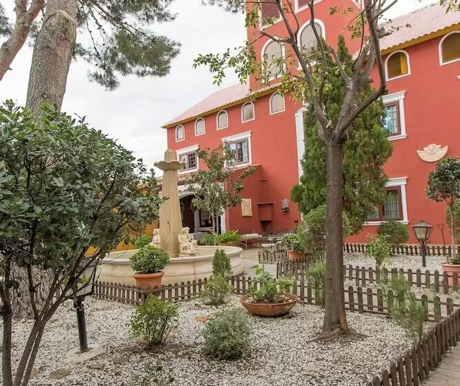 Отель Masía De Lacy