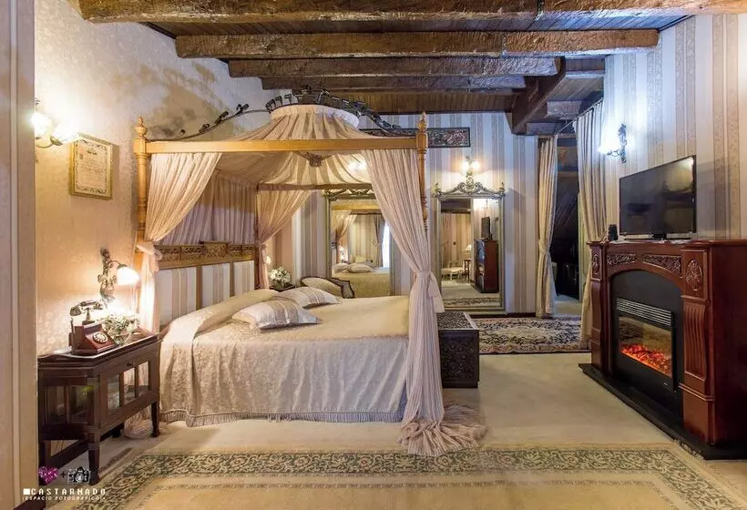 Отель Masía De Lacy