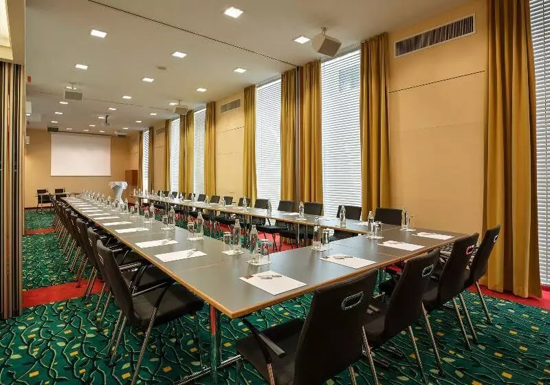 Quality Hotel Vienna