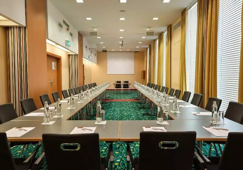 Quality Hotel Vienna