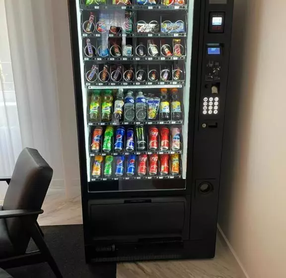 هتل A1 Royal Plaza