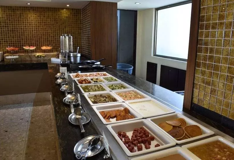 ホテル San Luis Lindavista