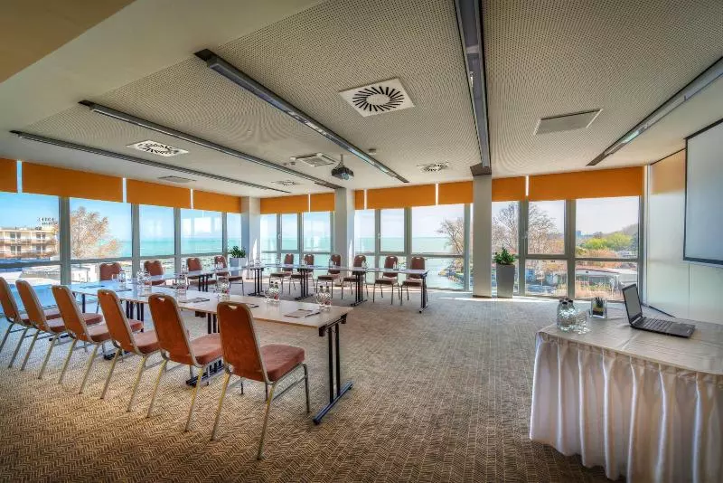 ホテル Yacht Wellness & Business