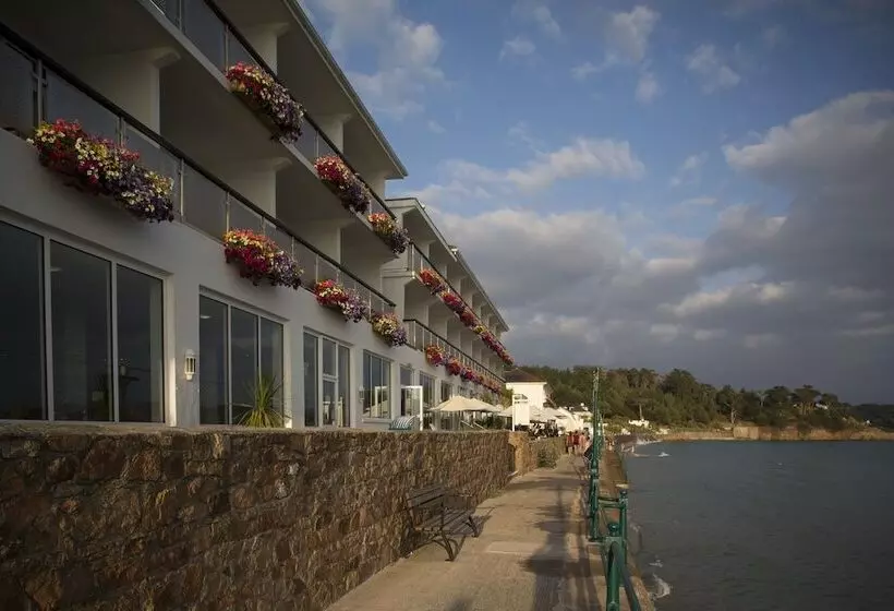 L’horizon Beach Hotel & Spa