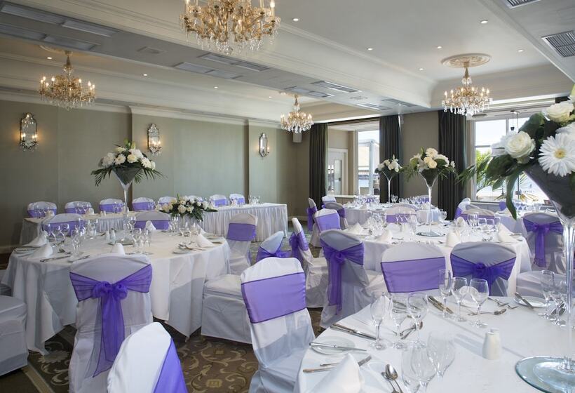 L’horizon Beach Hotel & Spa